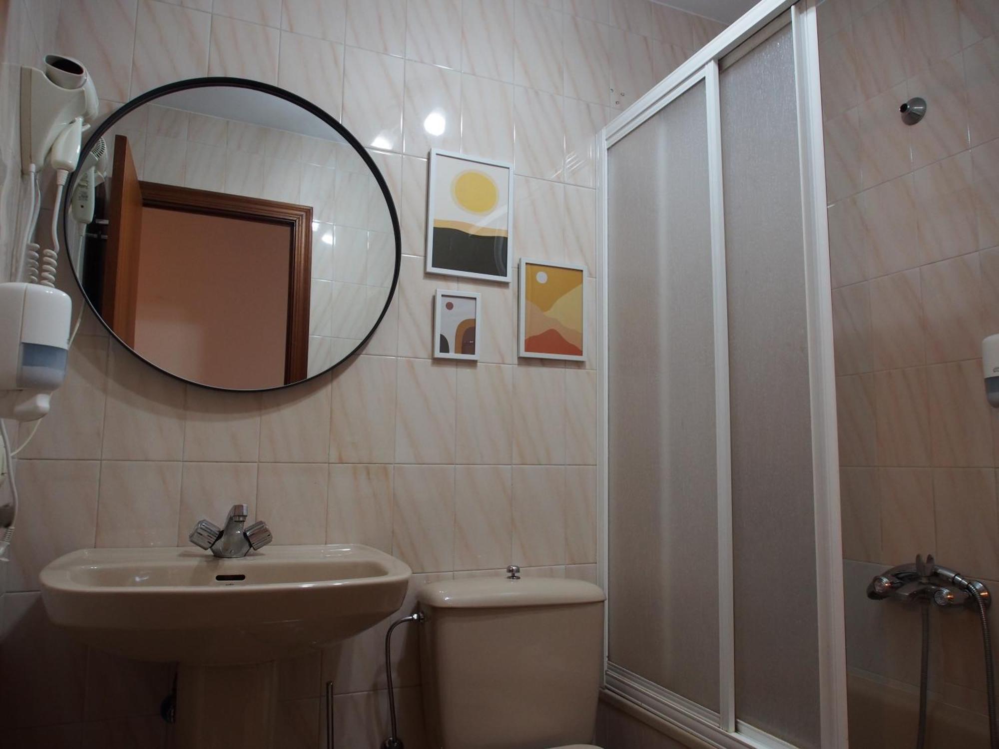 Hostal Remona Espinama Extérieur photo