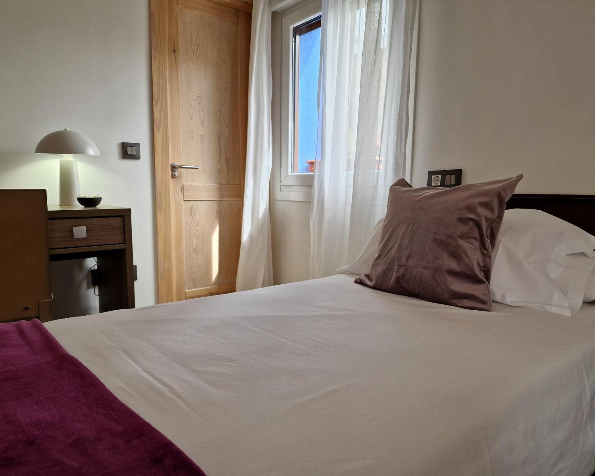 Hostal Remona Espinama Extérieur photo