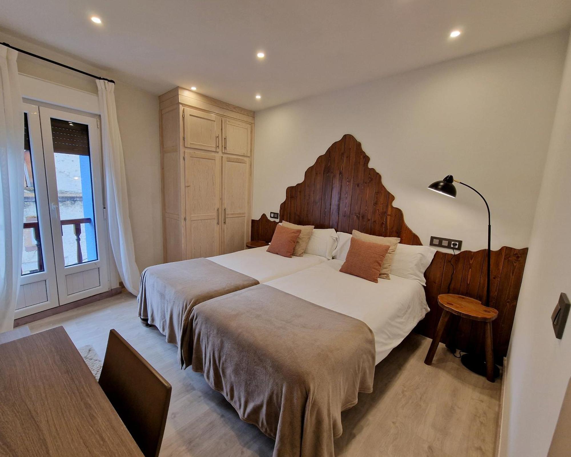 Hostal Remona Espinama Extérieur photo