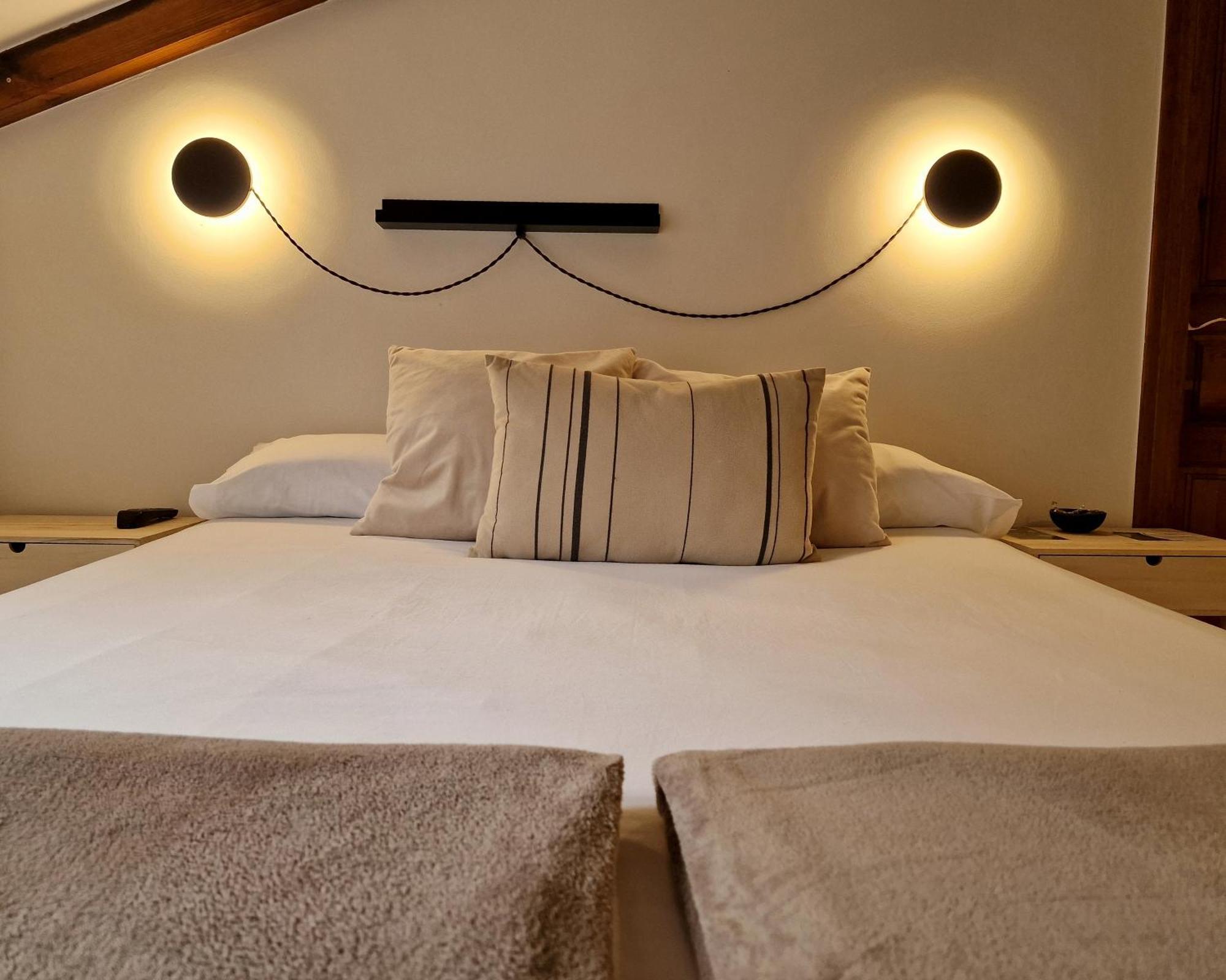 Hostal Remona Espinama Extérieur photo